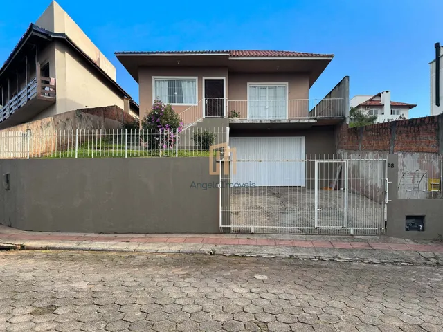 Imagem: Casa com 2 Moradias À Venda na Serraria