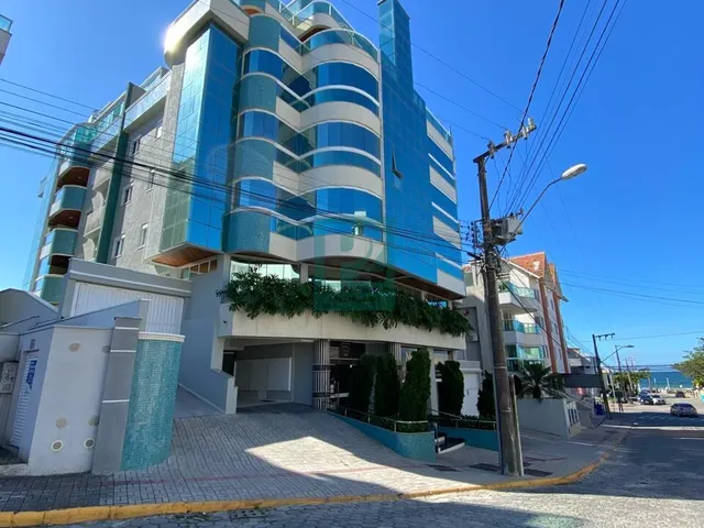 Imagem 10: Apartamento Vista Mar com Localização Privilegiada na Praia de Bombas, Bombinhas - Sc