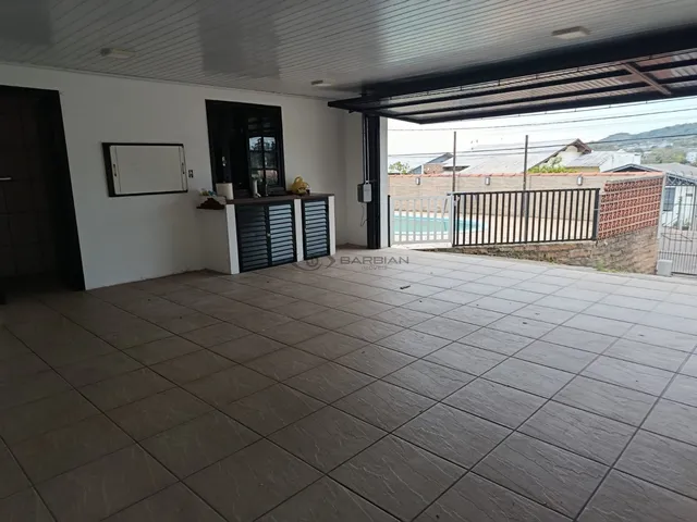 Imagem 15: Alvenaria de 03 dormitórios (1suite) com piscina no Bairro Arroio Grande
