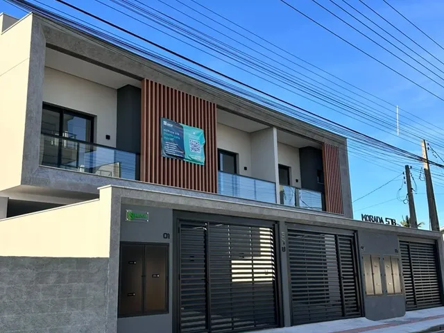 Imagem 10: Sobrado próximo do mar pronto para morar em Navegantes Sc
