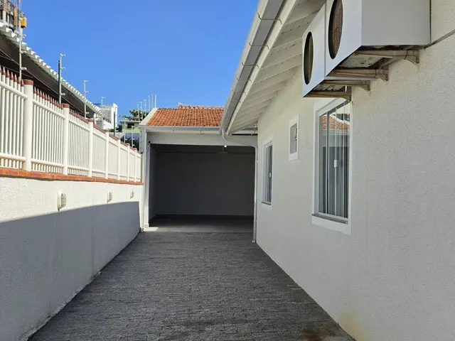 Imagem 7: Casa pé na areia em Penha Sc