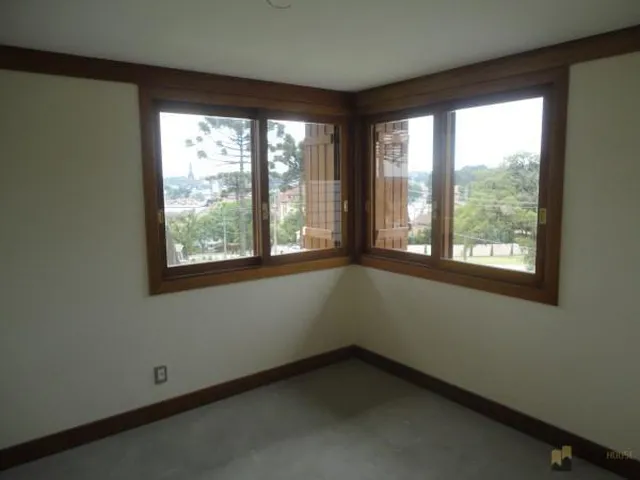 Imagem 11: Casa em Condomínio Altos Pinheiros Centro Canela Pronto para Morar