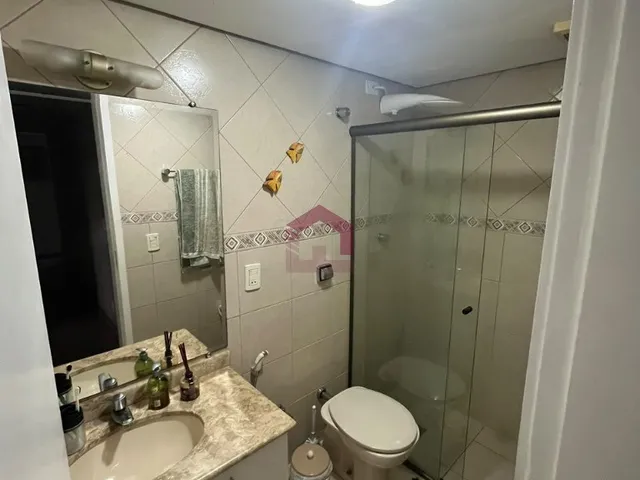 Imagem 16: SHCGN 704 - 04 QUARTOS - 01 SUÍTE - 127M² - MOBILIADO - 02 VAGAS - ASA NORTE
