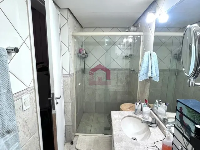 Imagem 5: SHCGN 704 - 04 QUARTOS - 01 SUÍTE - 127M² - MOBILIADO - 02 VAGAS - ASA NORTE