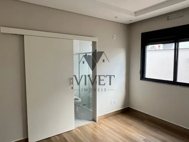 Imagem 2: Casa em Condomínio para Venda no Alphaville