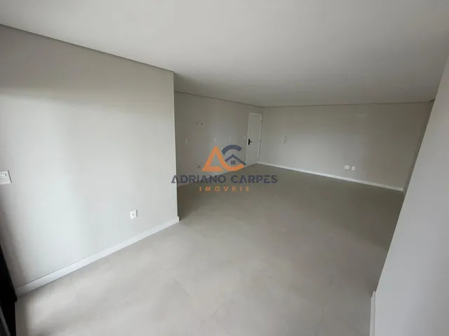 Imagem 14: Apartamento pronto com 1 suíte, 2 dormitórios e 2 vagas de garagem na quadra mar na