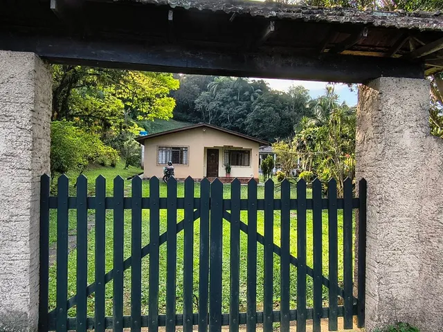 Imagem 3: Chácara na BR 277 km 31 com 90 metros de frente casa muito boa, pronta para morar