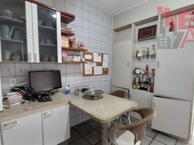Imagem 2: Apartamento à venda no bairro Beira Mar - Florianópolis/SC
