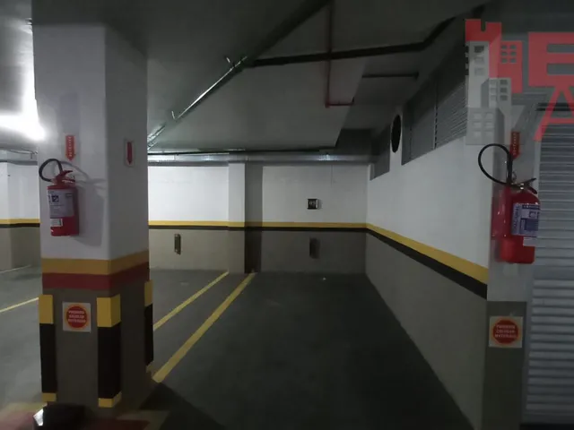 Imagem 4: Sala comercial à venda no bairro Centro - Florianópolis/SC