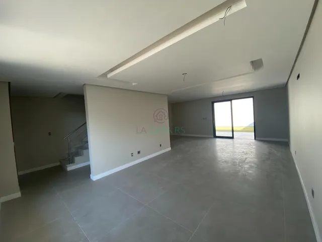 Imagem 15: Sobrado com pátio no Bairro Bela Vista, com (03) três quartos ,sendo (01) uma suíte