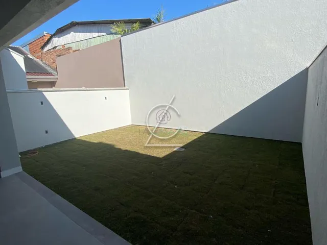Imagem 2: Sobrado com pátio no Bairro Bela Vista, com (03) três quartos ,sendo (01) uma suíte