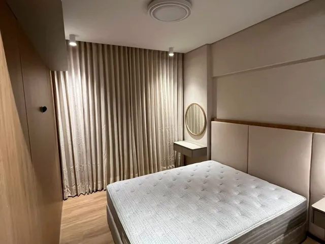 Imagem 10: Apartamento Mobiliado Frente Mar com 3 Quartos (1 Suíte) para Locação Anual no Barra