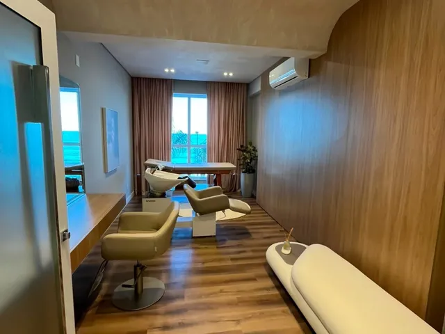 Imagem 4: Apartamento Mobiliado Frente Mar com 3 Quartos (1 Suíte) para Locação Anual no Barra