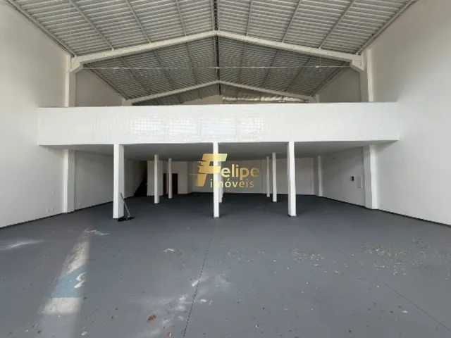 Imagem 3: BELÍSSIMO PONTO COMERCIAL COM APROXIMADAMENTE 550 M2, EXCELENTE LOCALIZAÇÃO