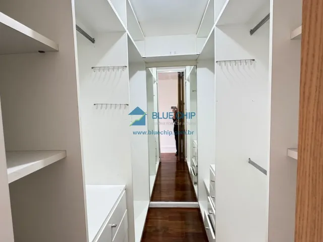 Imagem 7: Apartamento locação no Condomínio Mundo Novo ? Barra da Tijuca, com 4 Quartos por