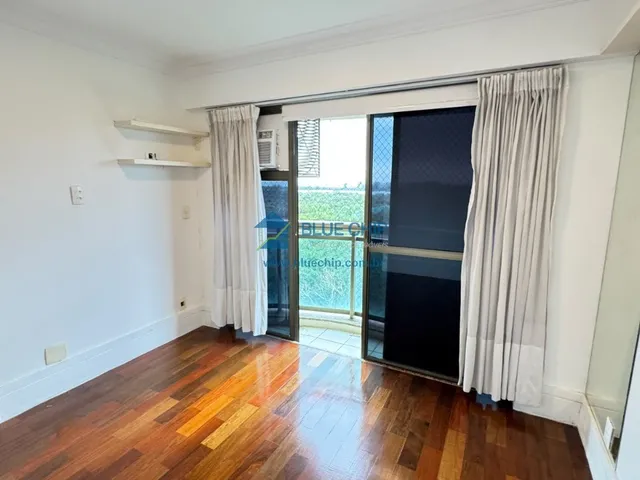 Imagem 10: Apartamento locação no Condomínio Mundo Novo ? Barra da Tijuca, com 4 Quartos por