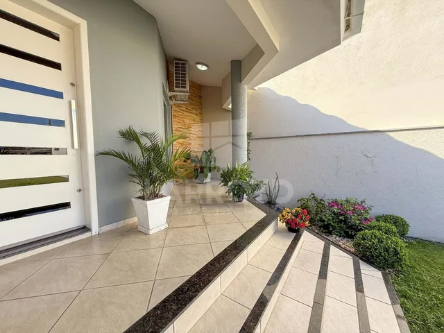 Imagem 5: Casa com 4 dormitórios