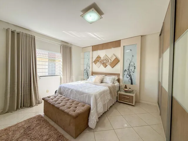 Imagem 11: Casa com 4 dormitórios
