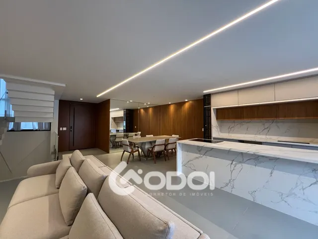 Imagem 3: Triplex em Aristocrata, São José dos Pinhais/PR