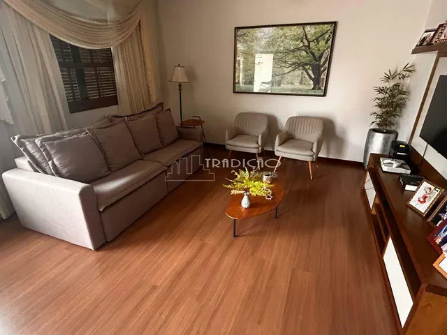 Imagem 6: Casa com 4 dormitórios