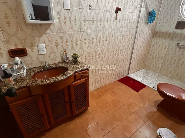 Imagem 4: Casa com 4 dormitórios