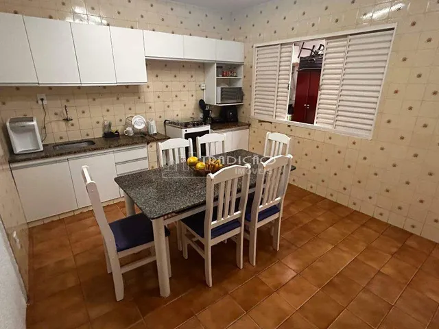 Imagem 7: Casa com 4 dormitórios