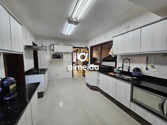 Imagem 7: Casa à venda no Bairro Dores