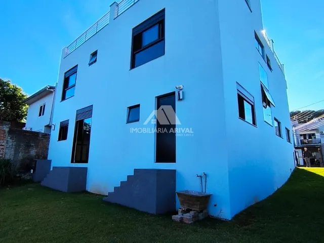 Imagem 16: CASA COM ESPAÇO NO BAIRRO SAIC