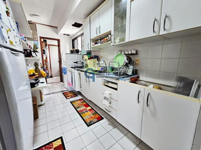 Imagem 3: P style="line-height: 1;"><span style="font-family: Arial;">Apartamento de <strong>3