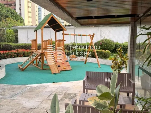 Imagem 11: Apartamento para Venda em Recife, Casa Forte, 5 dormitórios, 4 suítes, 1 banheiro, 3