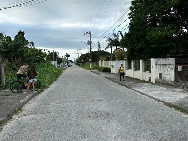Imagem 3: Apartamento dois dormitórios em Campeche, Florianópolis/SC
