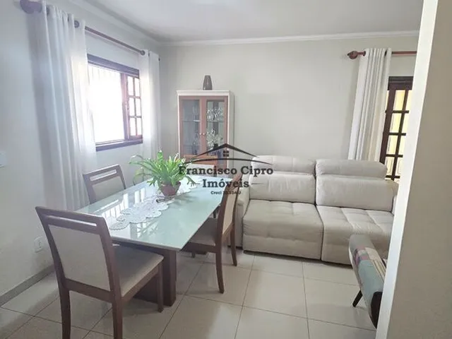 Imagem 4: Casa À Venda no Bairro Residencial Village Santana - Guaratinguetá/Sp