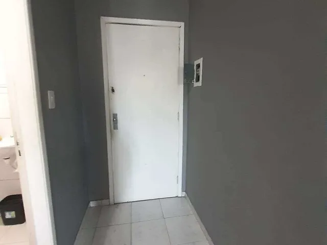 Imagem 8: Kitnet para alugar em Rio de Janeiro, Cascadura, com 1 quarto, 30m²