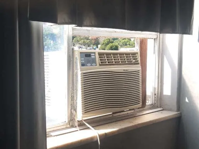 Imagem 4: Kitnet para alugar em Rio de Janeiro, Cascadura, com 1 quarto, 30m²