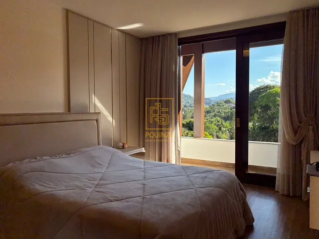 Imagem 5: Casa em estilo europeu, mobiliada e com fino acabamento em Timbó