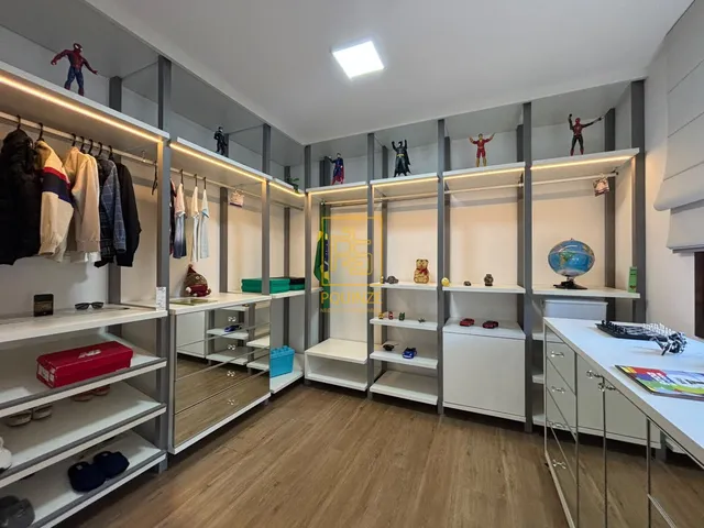 Imagem 12: Casa em estilo europeu, mobiliada e com fino acabamento em Timbó