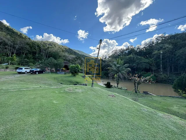 Imagem 10: Sítio com 23 mil m² e estrutura de lazer em Rodeio 12