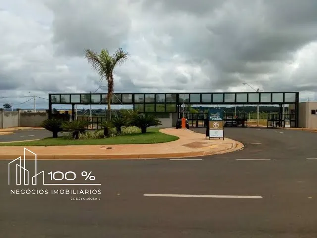 Imagem: O terreno possui 253m² de Área Privada e está localizado
