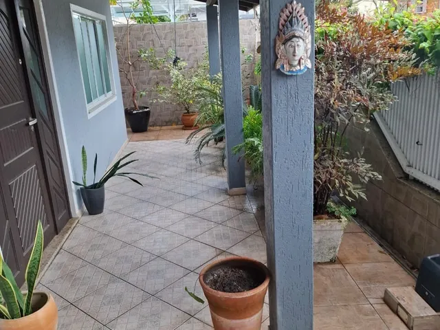 Imagem 3: Incrível Sobrado semi-mobiliado com mezanino no Centro de Penha/SC!