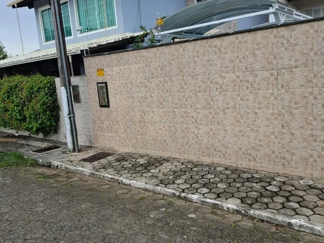 Imagem 5: Incrível Sobrado semi-mobiliado com mezanino no Centro de Penha/SC!