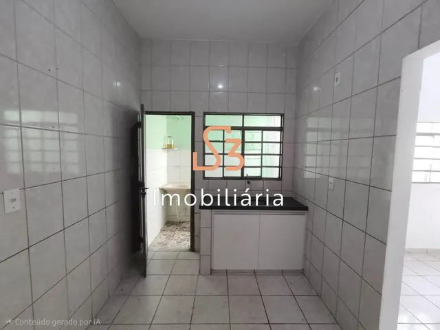 Imagem 7: Casa para locação no bairro Planalto em Uberlândia-MG: 3 quartos, 1 sala, 1 banheiro