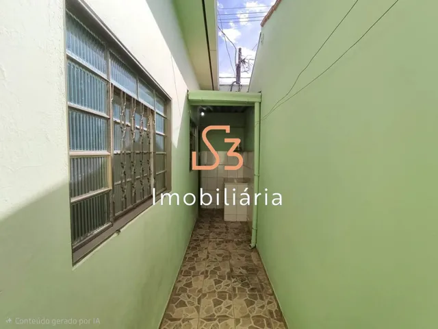 Imagem 5: Casa para locação no bairro Planalto em Uberlândia-MG: 3 quartos, 1 sala, 1 banheiro