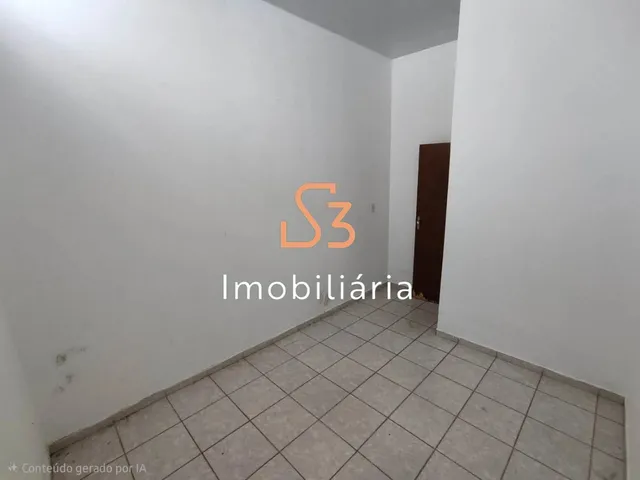 Imagem 13: Casa para locação no bairro Planalto em Uberlândia-MG: 3 quartos, 1 sala, 1 banheiro