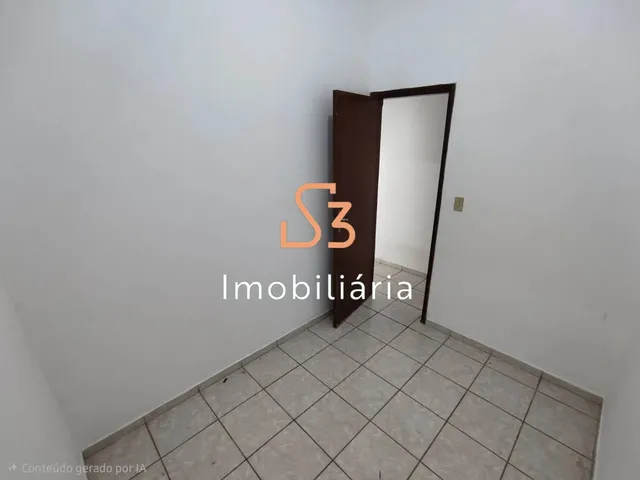Imagem 3: Casa para locação no bairro Planalto em Uberlândia-MG: 3 quartos, 1 sala, 1 banheiro