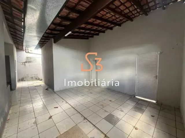 Imagem 3: Aluguel de Casa com 4 Quartos e 170m² no Planalto, Uberlândia-MG
