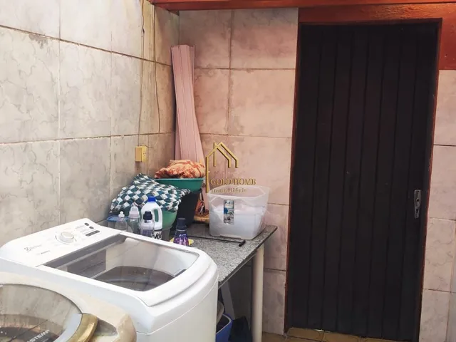 Imagem 3: CASA À VENDA – IDEAL PARA PONTO COMERCIAL
