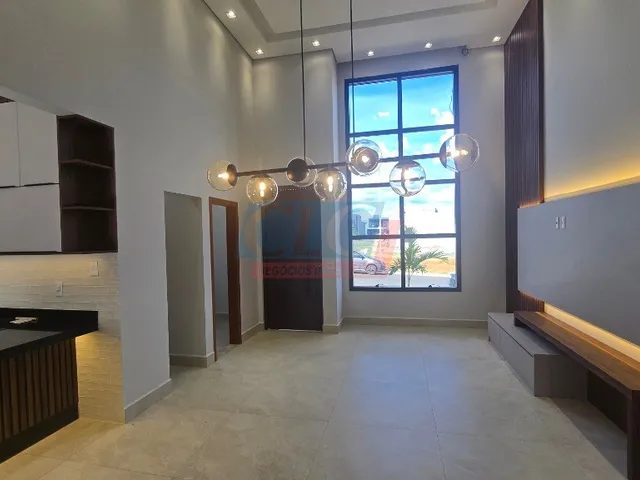 Imagem: A casa possui 3 Dormitórios, 3 Suítes, 5 Banheiros, 4