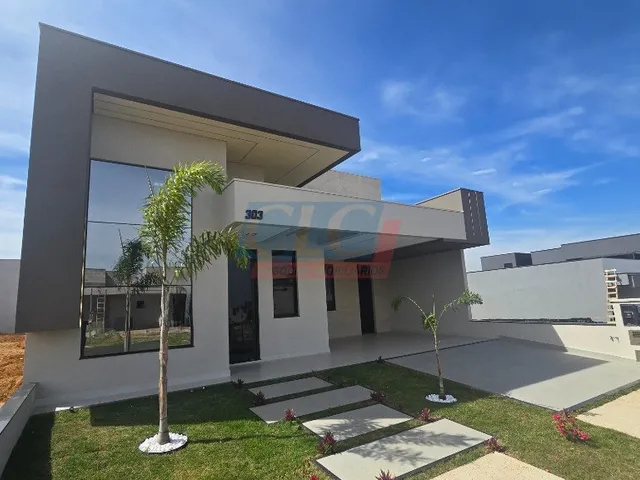 Imagem: A casa possui 3 Dormitórios, 3 Suítes, 5 Banheiros, 4