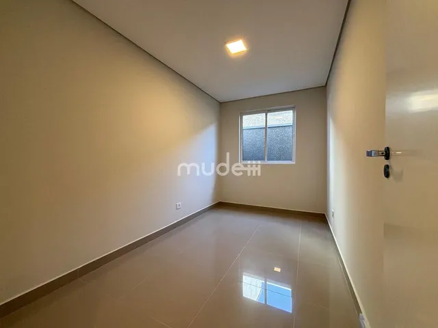 Imagem 2: Apartamento à venda no bairro São Cristóvão - São José dos Pinhais/PR