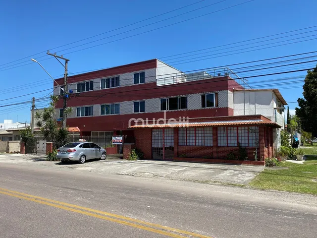 Imagem: Imóvel Comercial com Apartamentos Residenciais